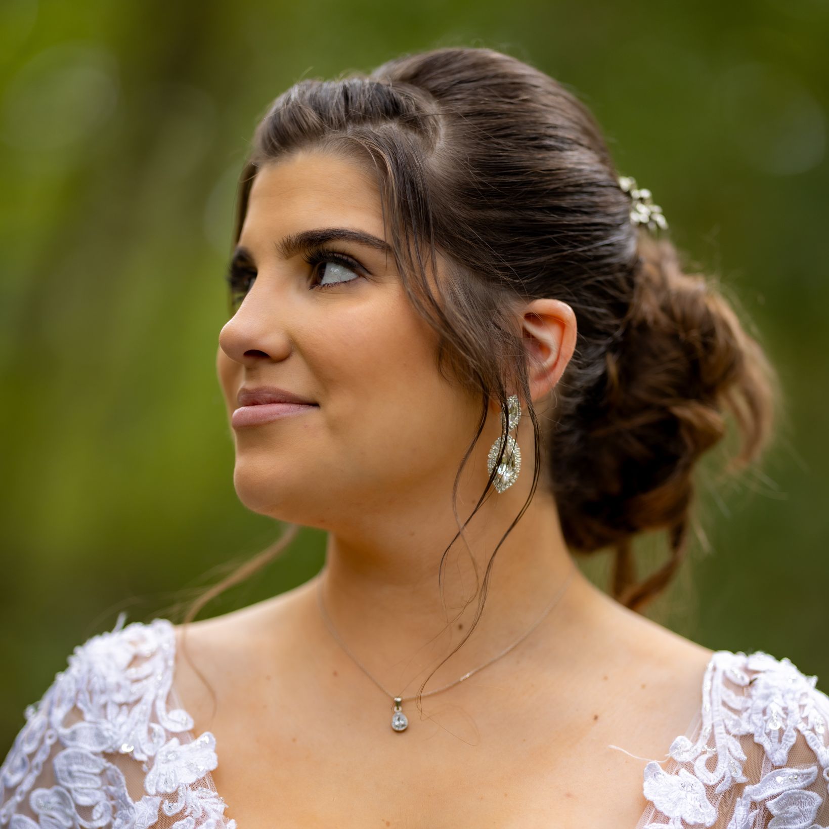 Photo de mariage à Toulouse – Regard de la mariée